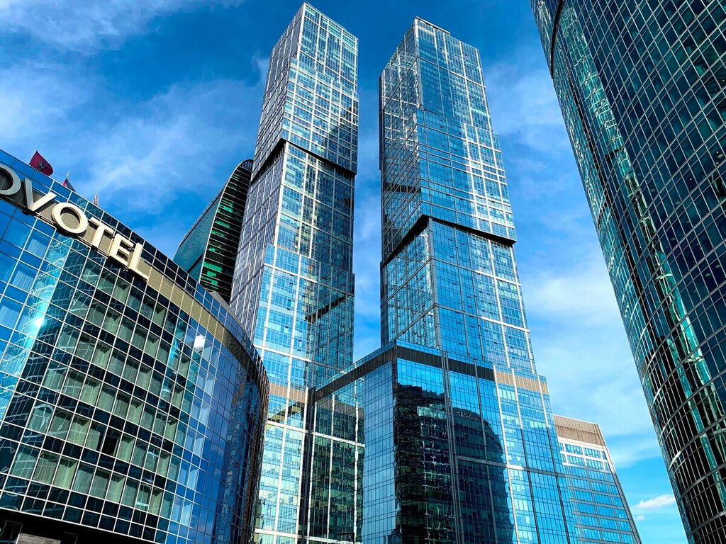 фасад дома, здание по адресу г Москва, Пресненская наб, д 8 стр 1